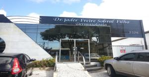 Dr. Jader Freire Sobral Filho - Melhores Planos de Saúde