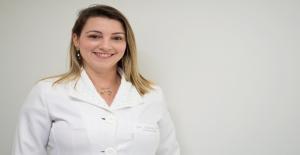 Dra. Patrícia Maia - Dermatologista - Melhores Planos de Saúde